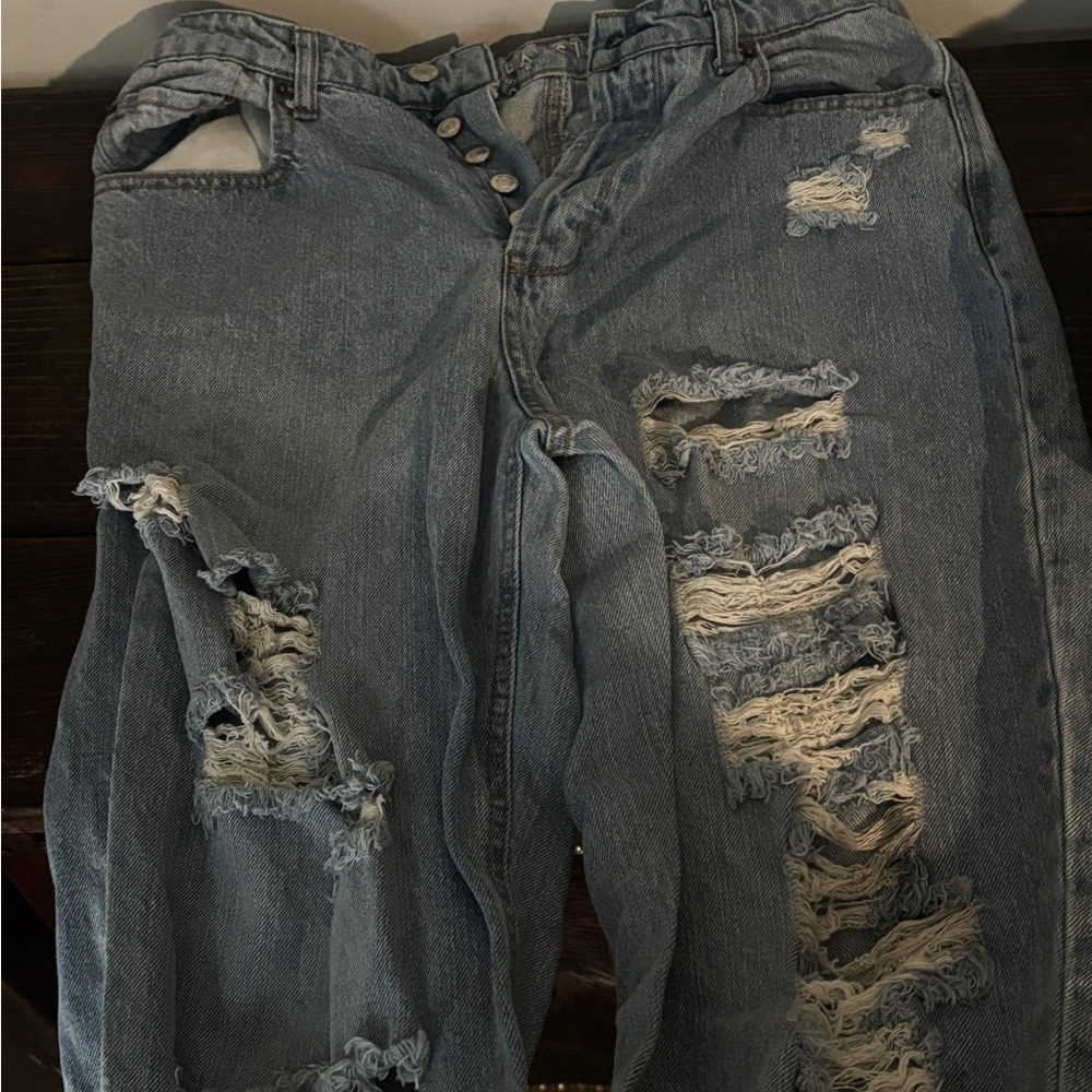 Women’s Distressed Blue Jeans